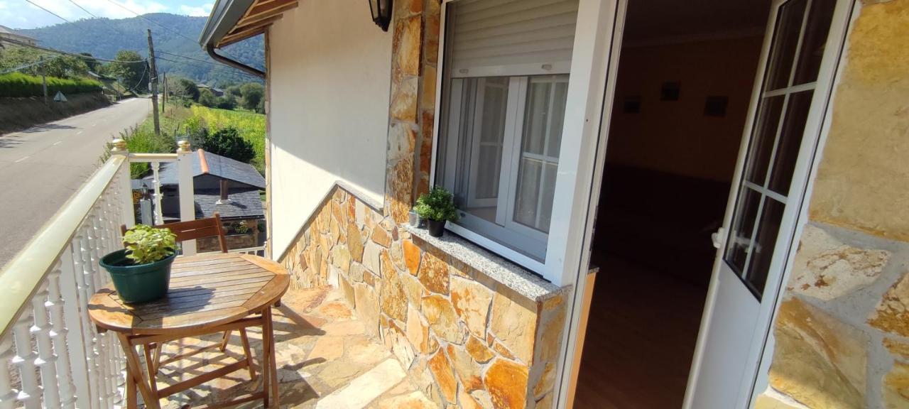 Apartamentos Casa Alvarina - Luarca Cortina Exterior photo